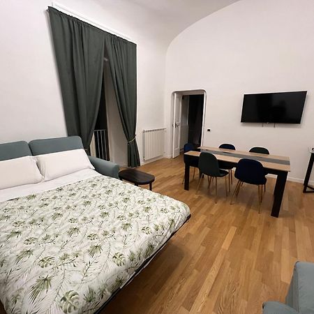 Carafa Apartment Neapol Zewnętrze zdjęcie
